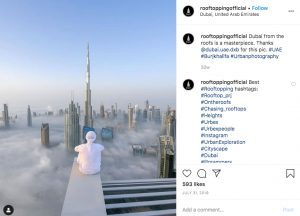 50 Extreme Vacation Selfies That Make Us Very Nervous